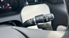 Land Rover Discovery Sport 2.0 D200 Dynamic SE 5dr Auto [7 Seat] Diesel Station Wagon